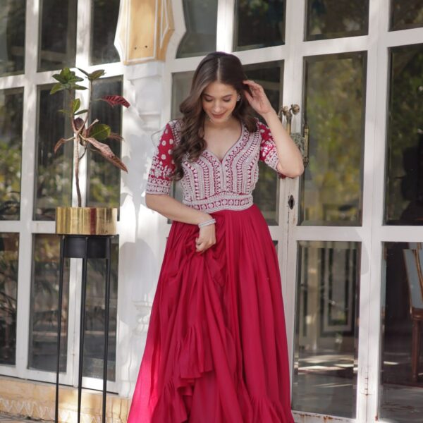 💃 Lehenga With Readymade Slit Cut Long Kurti Set  Code: KA-1158
