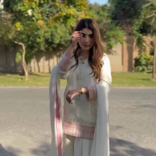 ✨ TRENDING DESIGNER KURTA & FARSHI SALWAR SET WITH DUPATTA ✨ Featuring Elegant Sequin Embroidery Work  🛍️ CODE: LG-1934