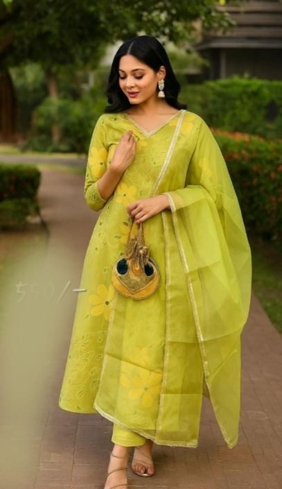 Kurta set with Dupatta Green JME 4